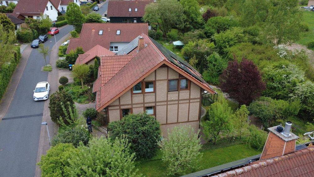 Einfamilienhaus Hessisch Lichtenau - 8 Zimmer, 240 m&sup2;, 597.000&euro; | Angebot:26470998