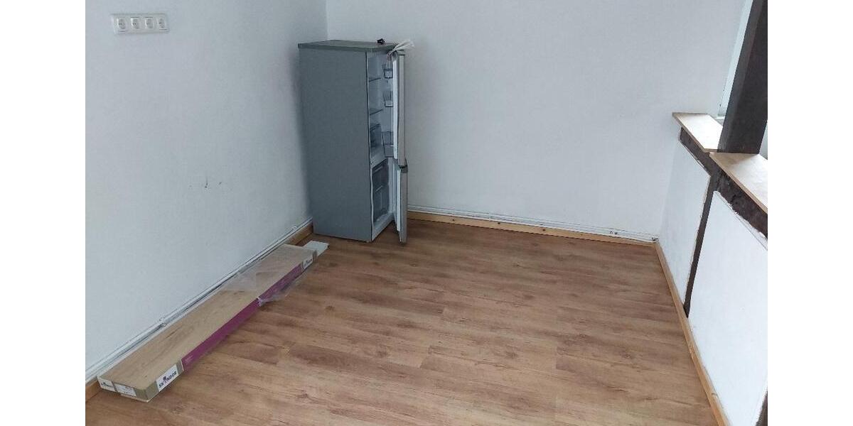Etagenwohnung Helsa - 3 Zimmer, 77 m&sup2;, 500&euro; | Angebot:26251569