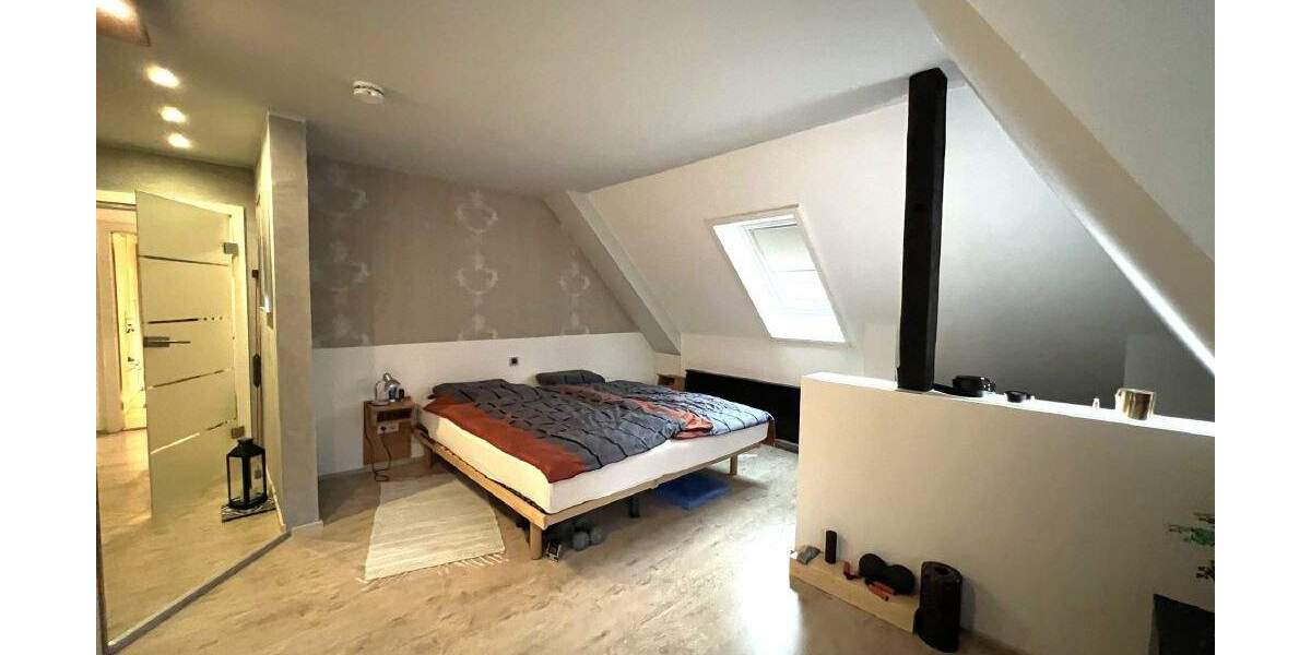 Etagenwohnung Kassel Kirchditmold - 4 Zimmer, 98 m&sup2;, 249.000&euro; | Angebot:23945207