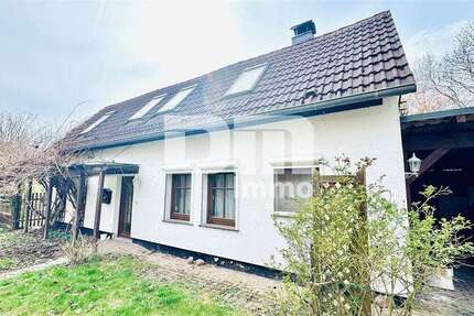 Haus zum Kaufen in Staufenberg , Niedersachs 179.000 € 120 m² - Haus Staufenberg | Angebot:26649119