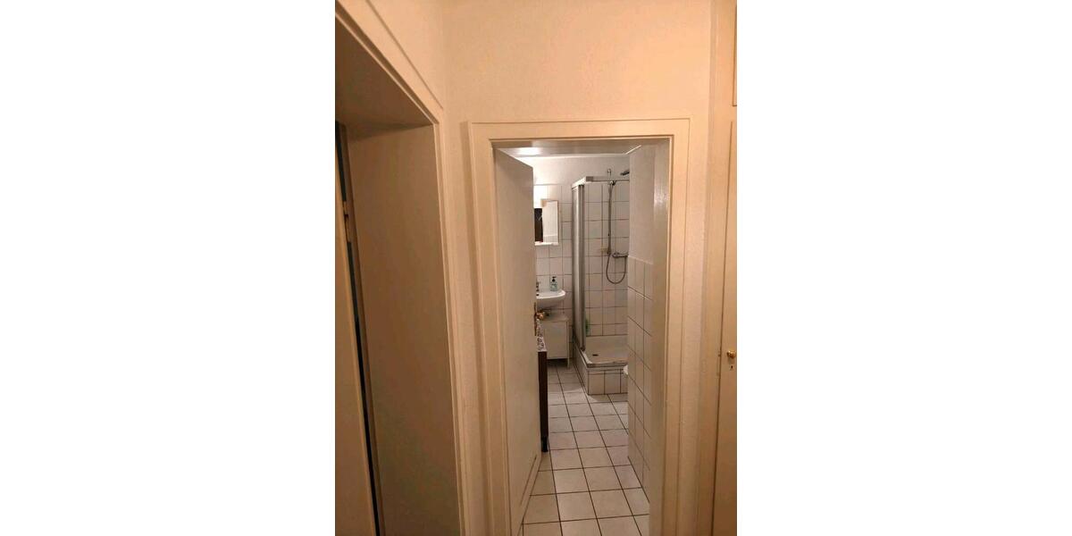 Etagenwohnung Kassel Philippinenhof-Warteberg - 1 Zimmer, 32 m&sup2;, 75.000&euro; | Angebot:25973413