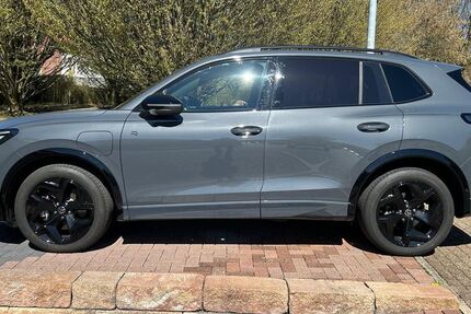 VW Tiguan 16.800 km 49.500 &euro; Kassel 34123