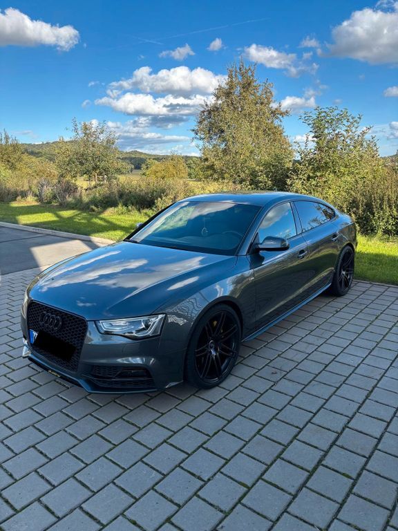 Audi A5 179.000 km 17.500 € Niedenstein 34305