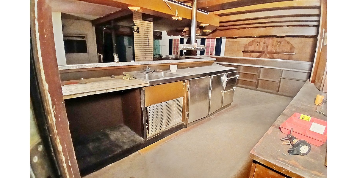 Verwirkliche dich auf ca. 260m², ehem. Untergrunddisco, ESCAPEROOM, Pub, BAR, Gaming! renovierungsbe - Gewerbeobjekt Wolfhagen | Angebot:26601776