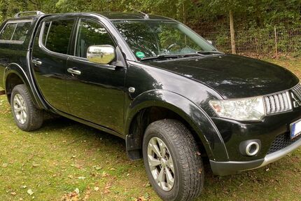 Mitsubishi L200 174.000 km 17.700 € Spangenberg 34286