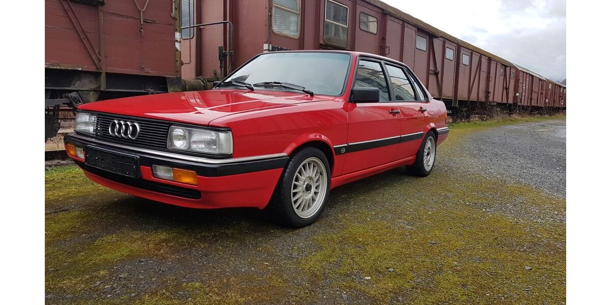 Audi 90 246.900 km 30.450 &euro; Bad Emstal 34308