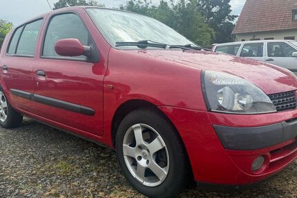 Renault Clio 68.998 km 1.950 &euro; Kassel 34134