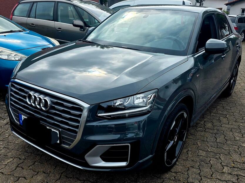 Audi Q2 32.451 km 21.799 € KASSEL 34125