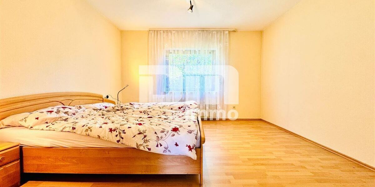 Gepflegte Doppelhaushälfte am Rüsteberg mit Panoramablick über Kassel mit Garten und Stellplatz - Doppelhaushälfte Niestetal | Angebot:27195528