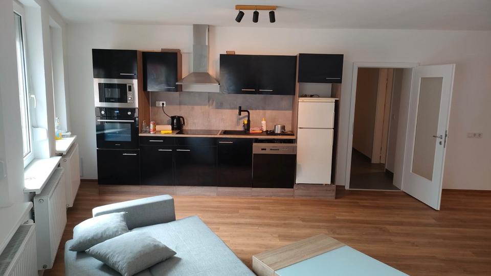 Etagenwohnung Felsberg - 1 Zimmer, 50 m&sup2;, 550&euro; | Angebot:26223336