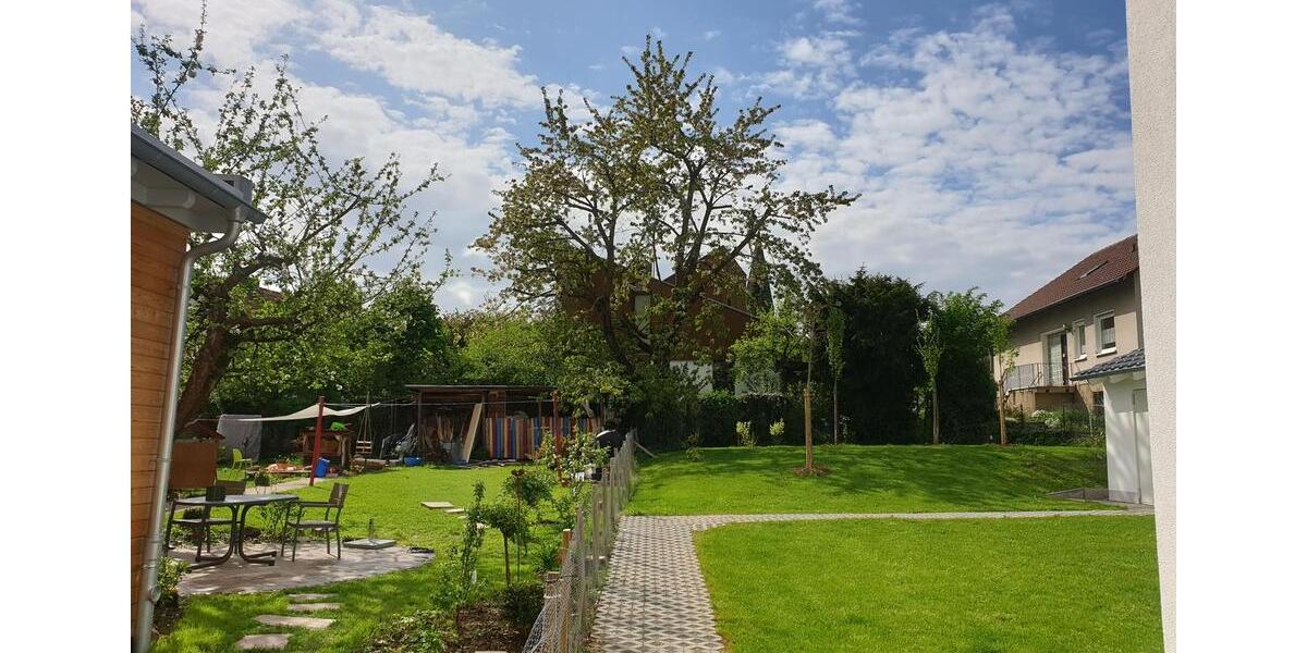 Dachgeschoßwohnung Kassel Harleshausen - 3 Zimmer, 102 m&sup2;, 1.530&euro; | Angebot:26462635