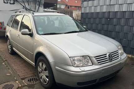 VW Bora 203.000 km 2.950 &euro; Kassel 34134