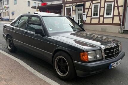 Mercedes-Benz 190 231.258 km 4.999 &euro; Staufenberg 34355