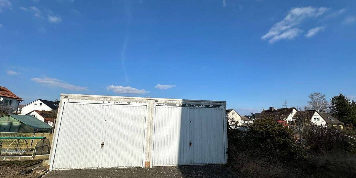 Mehrfamilienhaus, Wohnhaus Lohfelden Ochshausen - 6 Zimmer, 143 m&sup2;, 270.000&euro; | Angebot:26243276