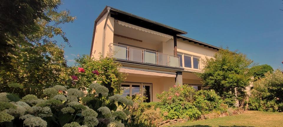 Einfamilienhaus Fritzlar - 11 Zimmer, 276 m&sup2;, 438.000&euro; | Angebot:23275415