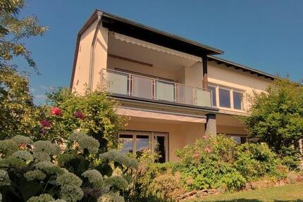 Haus Fritzlar - 11 Zimmer, 276 m&sup2;, 438.000&euro; | Angebot:23275415