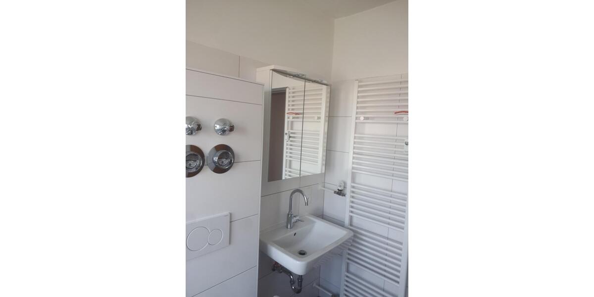 Etagenwohnung Kassel Bad Wilhelmshöhe - 2 Zimmer, 65 m&sup2;, 600&euro; | Angebot:25261309