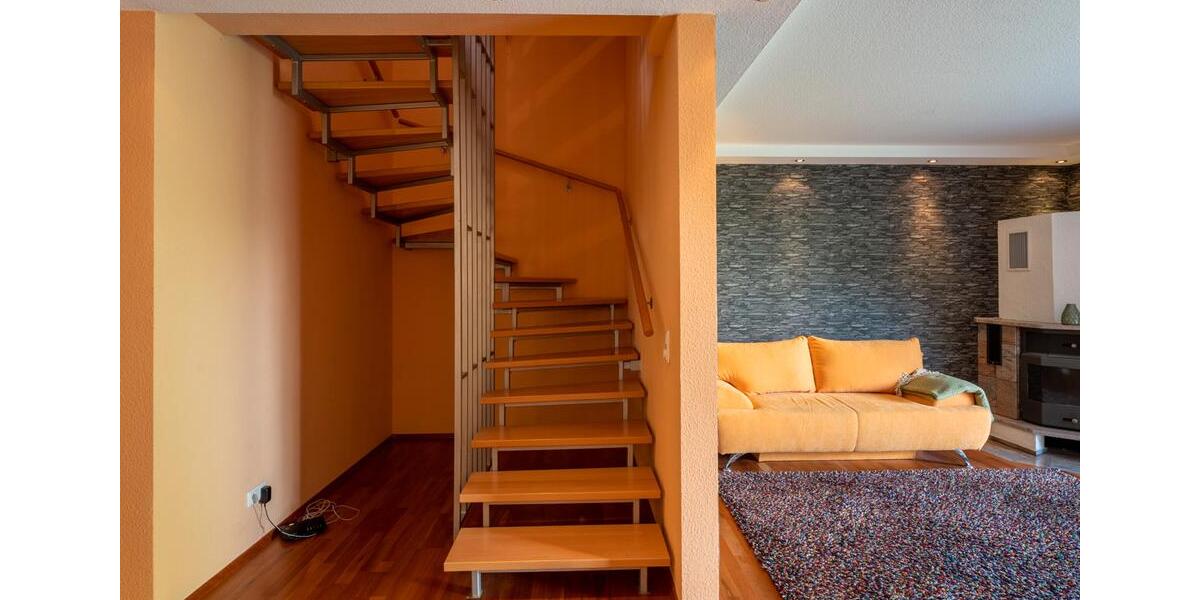 Reihenhaus Vellmar - 6 Zimmer, 134 m&sup2;, 1.700&euro; | Angebot:26638724
