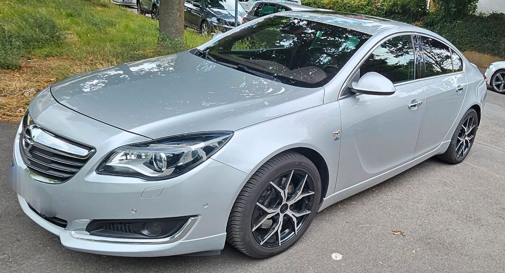 Opel Insignia 152.000 km 14.101 &euro; Kassel 34134