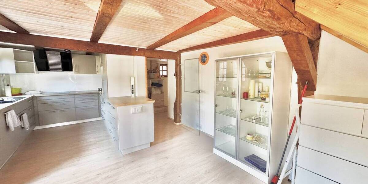 Einfamilienhaus Edermünde Holzhausen - 1 Zimmer, 356 m&sup2;, 298.000&euro; | Angebot:26161513