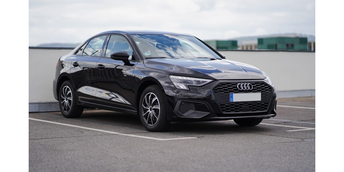 Audi A3 Limousine 59.990 km 20.990 € Kassel 34117