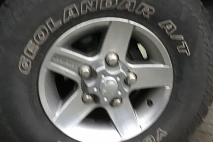 Land Rover Defender 147.000 km 38.990 &euro; Kassel 34123