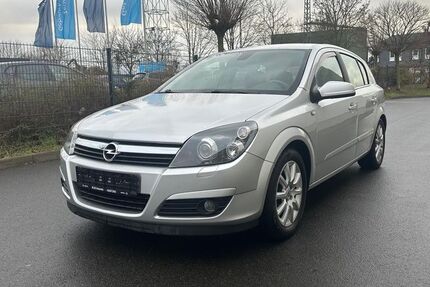 Opel Astra 155.000 km 2.990 &euro; Hann. Münden 34346
