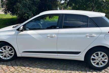 Hyundai i20 60.000 km 9.900 € Kassel 34121