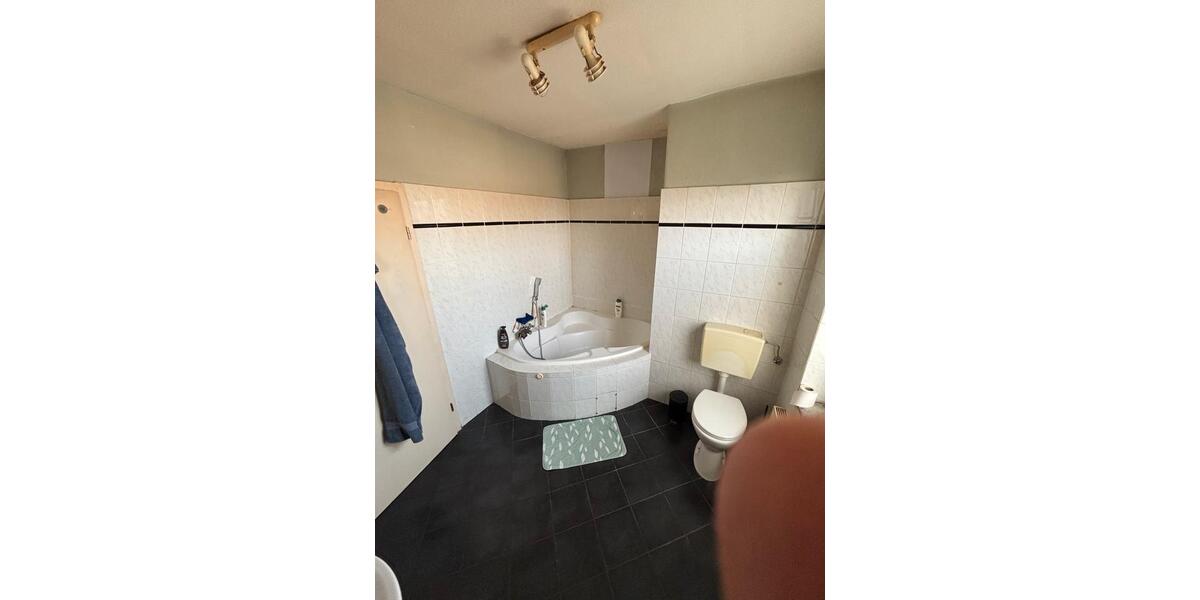 Etagenwohnung Kassel Niederzwehren - 2 Zimmer, 60 m&sup2;, 660&euro; | Angebot:25292040