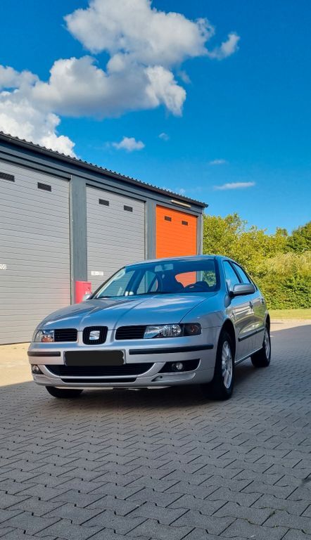 Seat Leon 81.061 km 3.499 € Kassel 34121