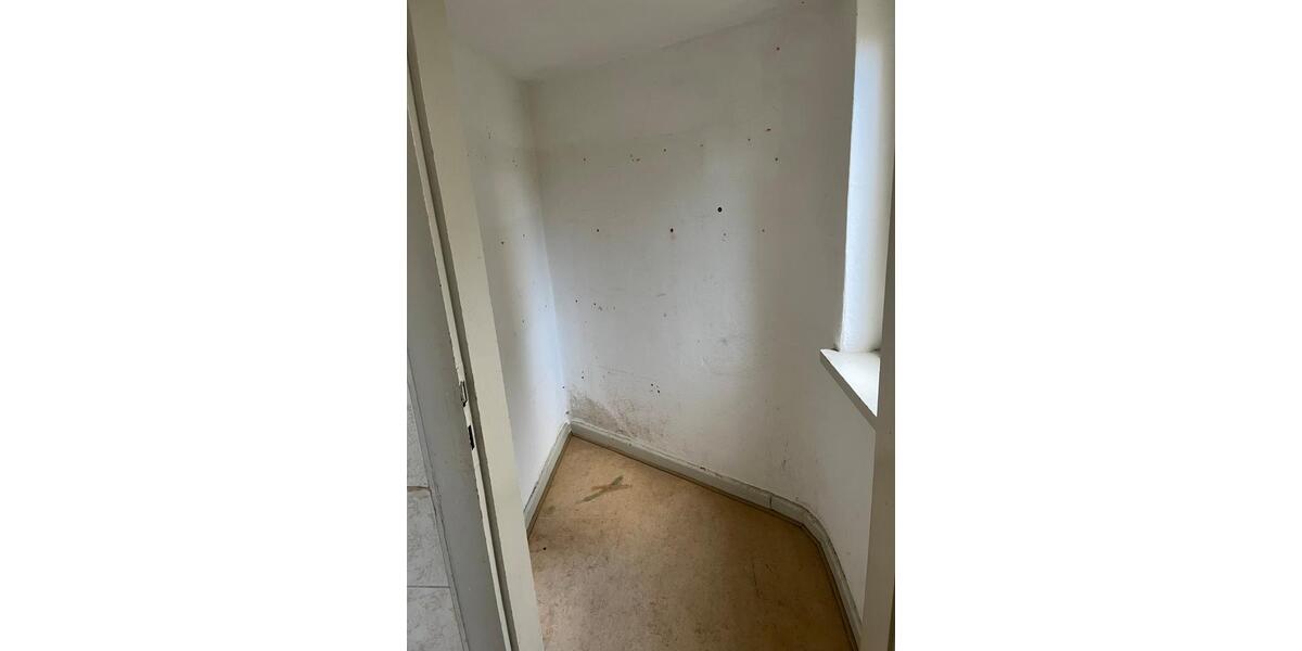 Hochparterre Kassel Südstadt - 3 Zimmer, 75 m&sup2;, 580&euro; | Angebot:25231519