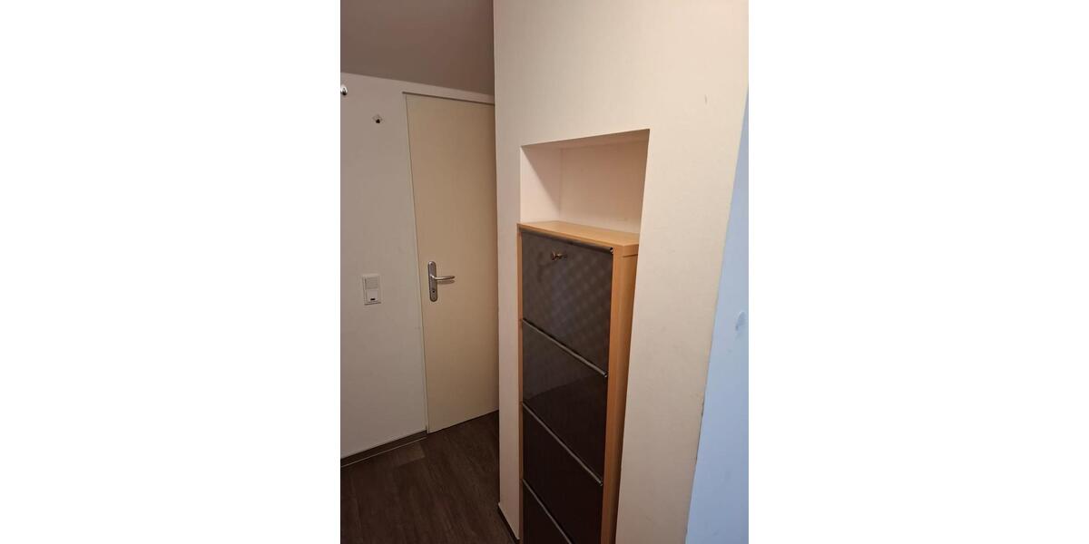 Dachgeschoßwohnung Baunatal - 1 Zimmer, 40 m&sup2;, 400&euro; | Angebot:26064372