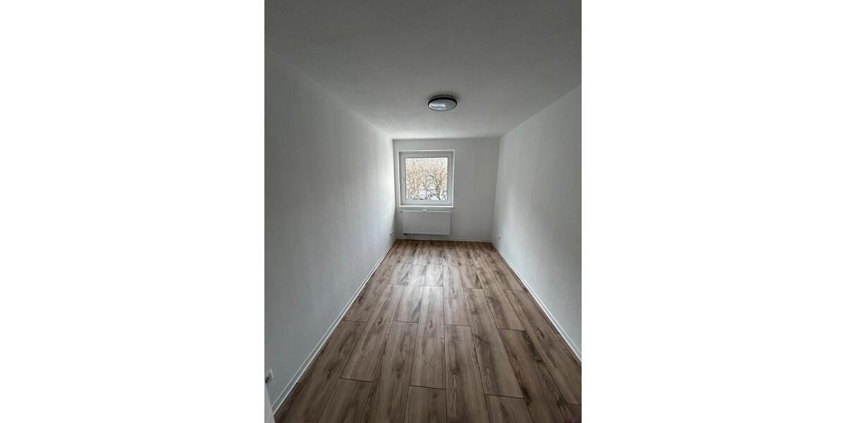 Etagenwohnung Kassel Philippinenhof-Warteberg - 3 Zimmer, 70 m&sup2;, 210.000&euro; | Angebot:25876304