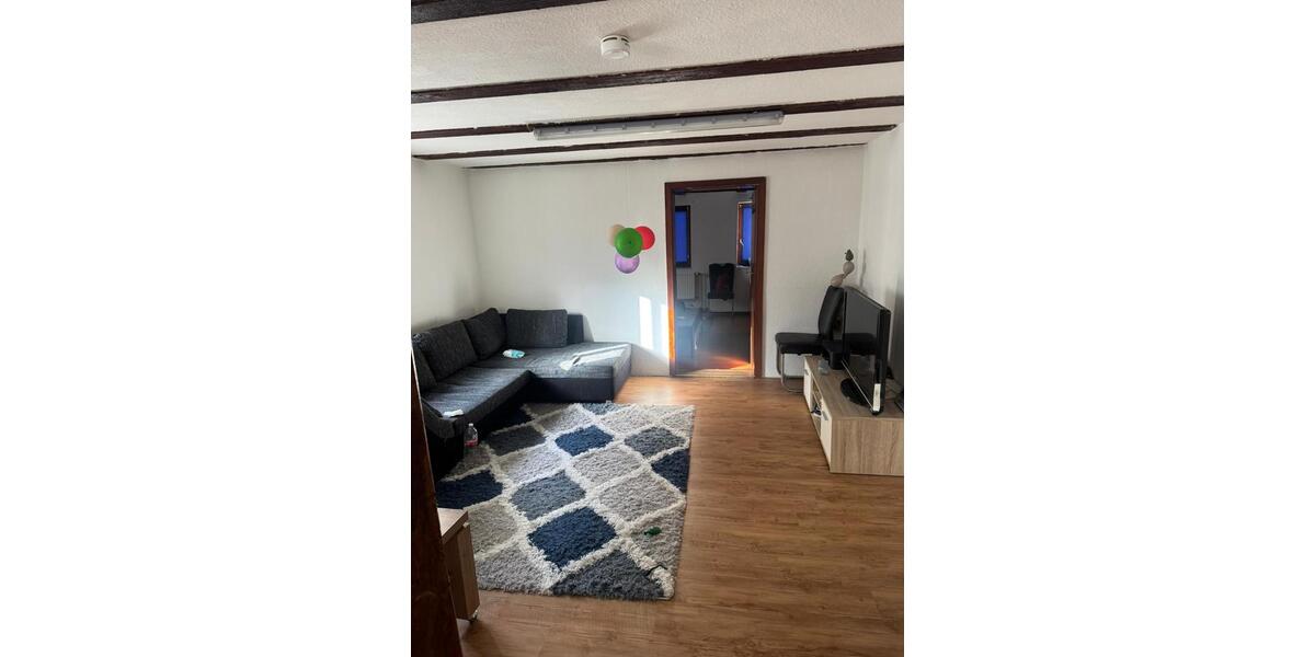 Etagenwohnung Grebenstein - 3 Zimmer, 70 m&sup2;, 630&euro; | Angebot:26279476
