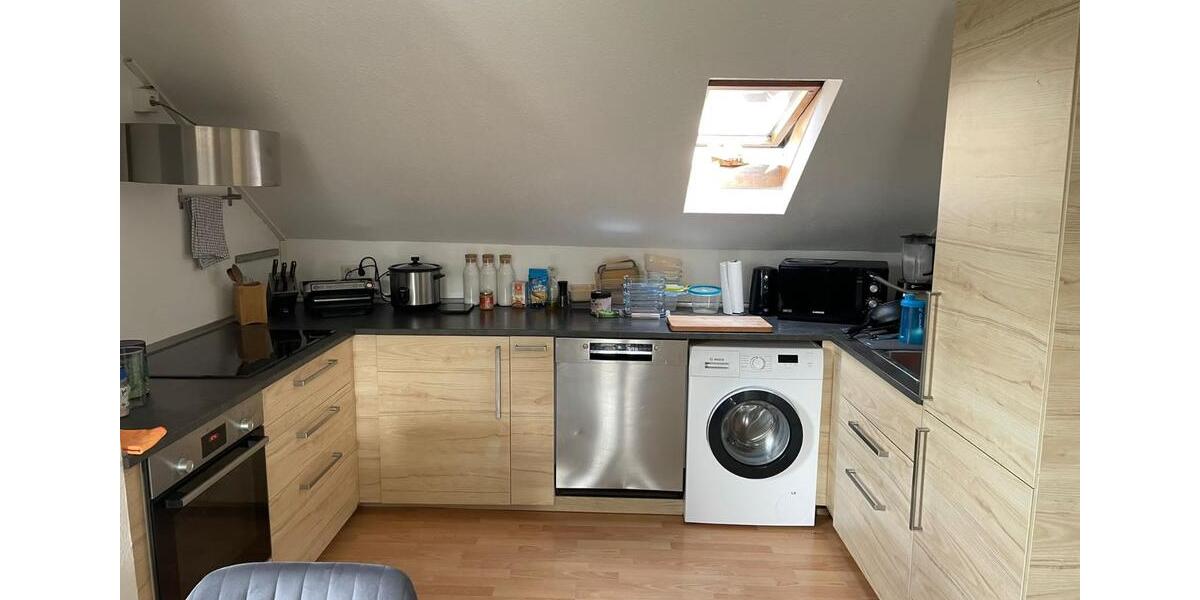 Etagenwohnung Kassel Südstadt - 2 Zimmer, 70 m&sup2;, 570&euro; | Angebot:25395522