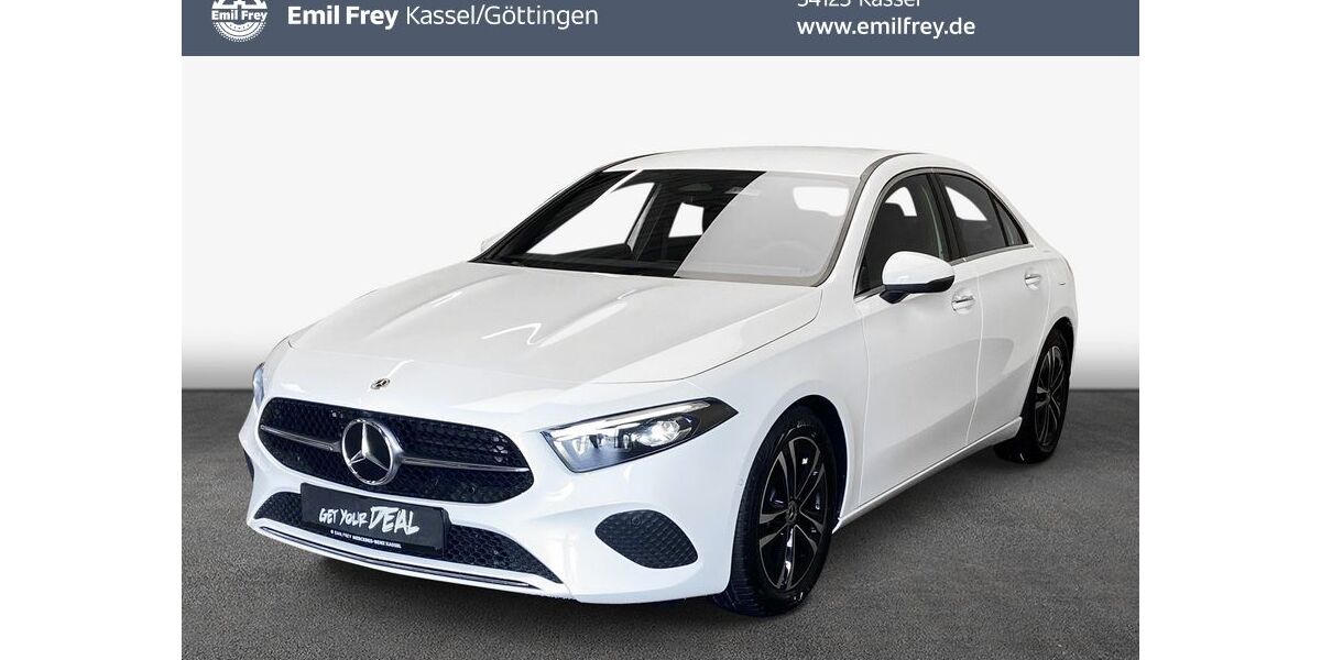 Mercedes-Benz A 180 3.001 km 33.940 € Kassel 34123