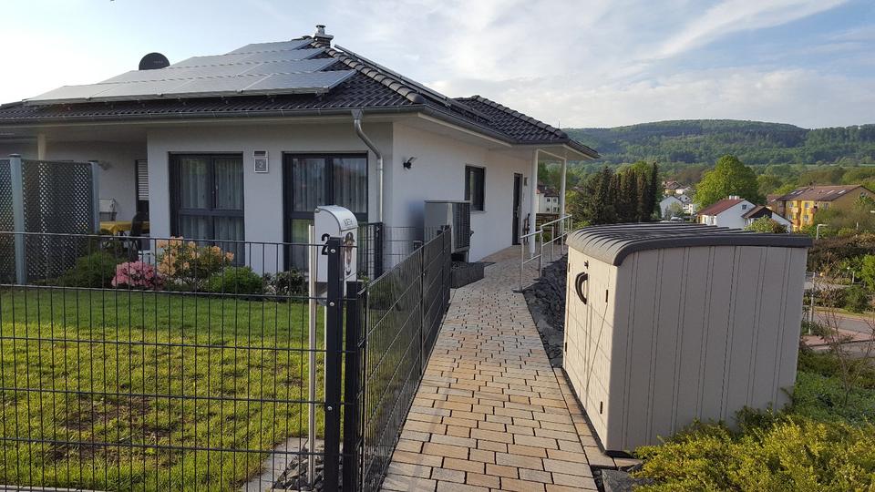 Kreis Kassel - Qualitäts-Bungalow vollunterkellert-provisionsfrei 5 zimmer