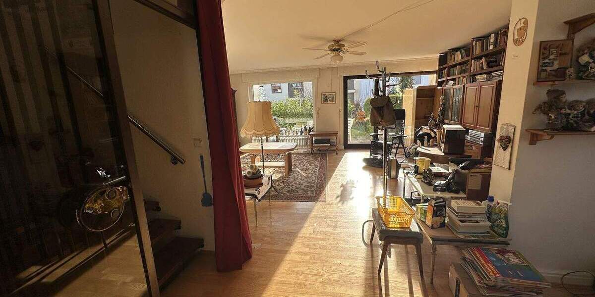 Reihenendhaus Kassel Niederzwehren - 4 Zimmer, 111 m&sup2;, 320.000&euro; | Angebot:24825878