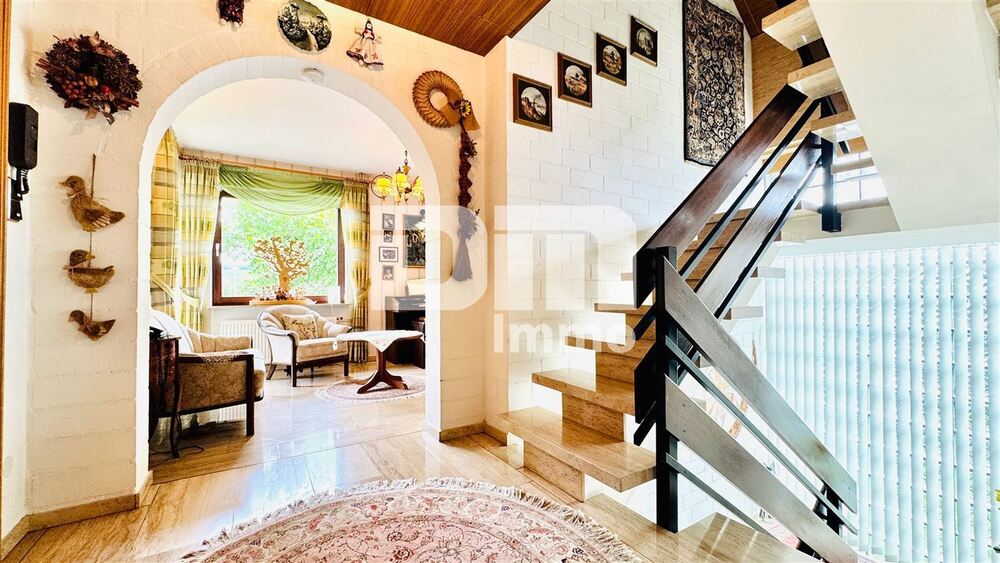 (R)eserviert!Großzügiges Einfamilienhaus in begehrter Lage mit Balkonen und Traumgarten - Einfamilienhaus Niestetal | Angebot:26935174