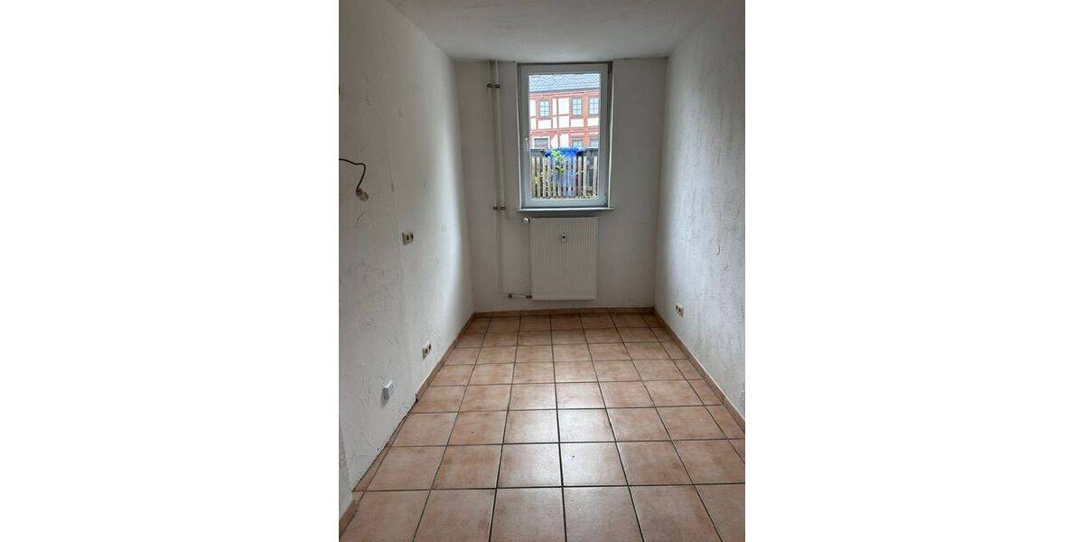 Etagenwohnung Fritzlar - 4 Zimmer, 90 m&sup2;, 650&euro; | Angebot:26917526