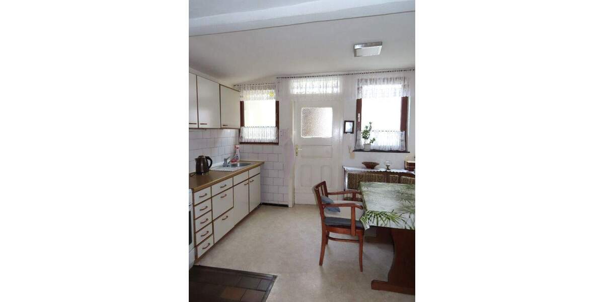 Mehrfamilienhaus, Wohnhaus Nieste - 6 Zimmer, 140 m&sup2;, 115.000&euro; | Angebot:25834715