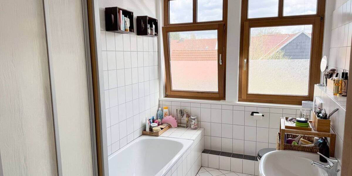 Einfamilienhaus Staufenberg Lutterberg - 5 Zimmer, 135 m&sup2;, 280.000&euro; | Angebot:26318897