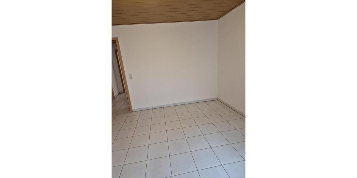 2 Zimmer Wohnung - 40 qm - 650€ warm - Kassel Niederzwehren 2 zimmer