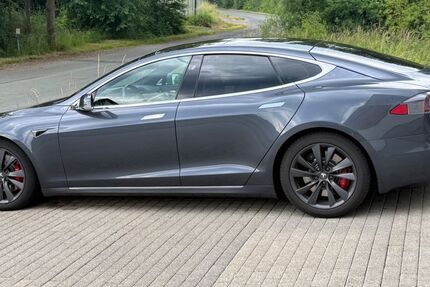 Tesla Model S 120.000 km 39.999 &euro; Malsfeld 34323