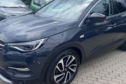 Opel Grandland (X) 61.000 km 12.900 &euro; Kassel 34123