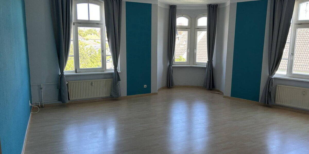 Etagenwohnung Kassel West - 3 Zimmer, 111 m&sup2;, 1.200&euro; | Angebot:26791668