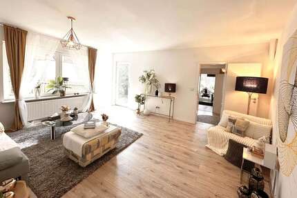 Haus zum Kaufen in Kassel 360.000 € 120 m² 4 zimmer