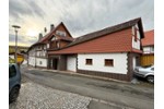 Mehrfamilienhaus, Wohnhaus Körle - 11 Zimmer, 326 m&sup2;, 349.000&euro; | Angebot:27120350