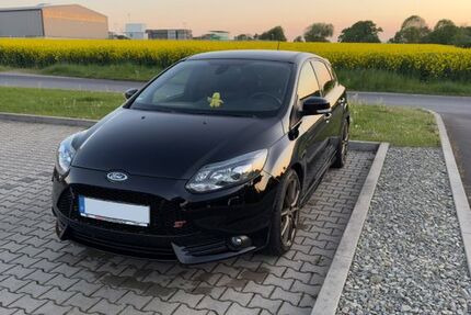 Ford Focus 110.000 km 12.200 &euro; Vellmar 34246