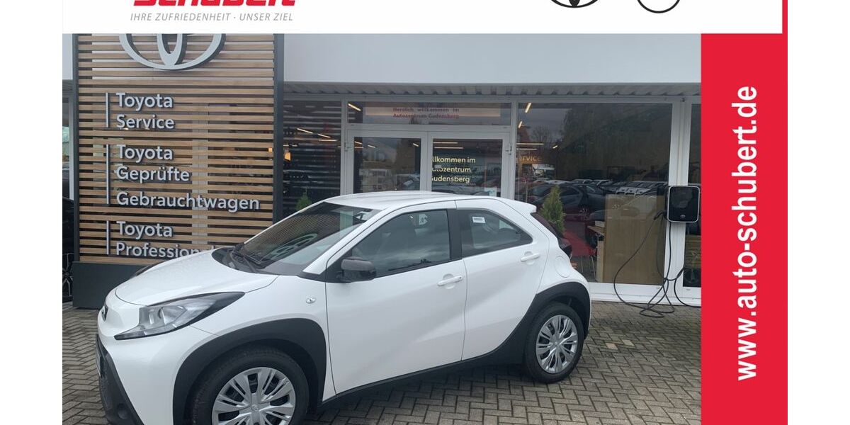 Toyota Aygo (X) 1.600 km 18.490 &euro; Kassel 34125